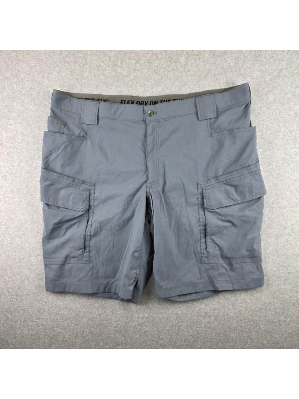 Duluth Trading Cargo Shorts Mens 44 Gray Flex Dry on the Fly Relaxed Fit 11in